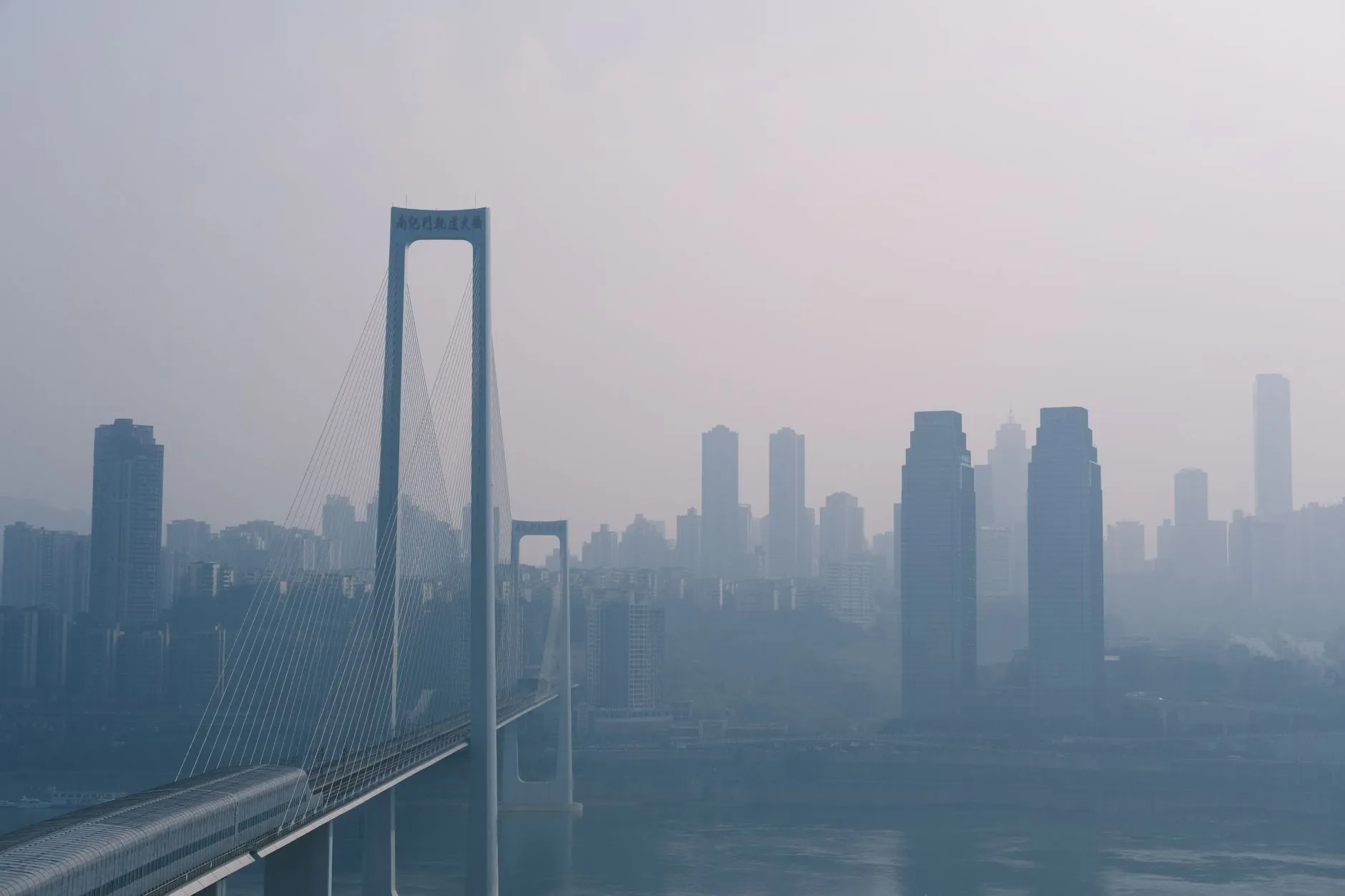 工业园区安防巡逻机器人部署方案及落地要点分析