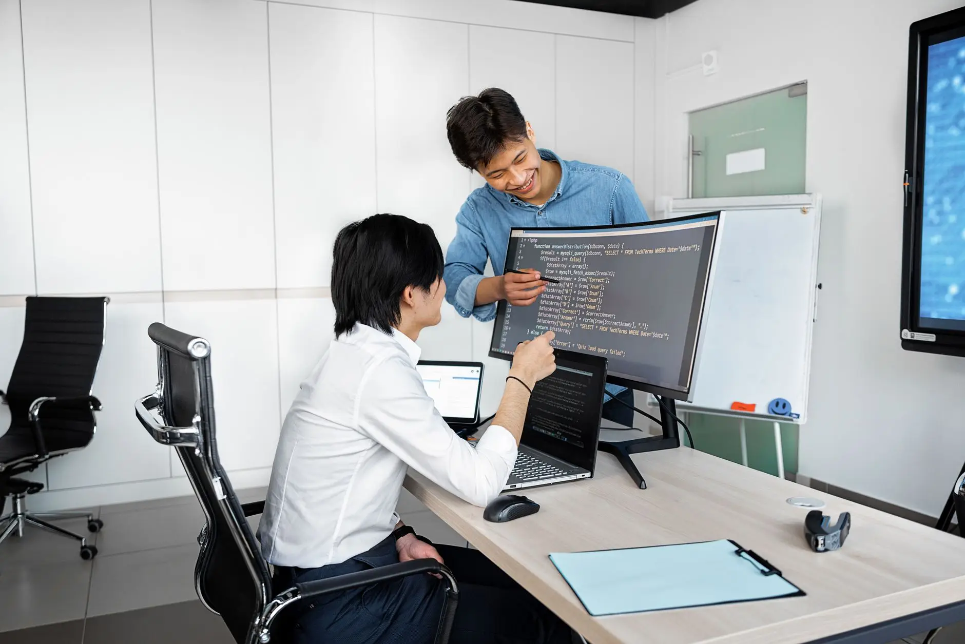 2025年安防巡逻机器人技术升级趋势与行业应用分析